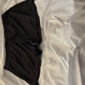 Tek gear, women's size large, athletic shorts in black.